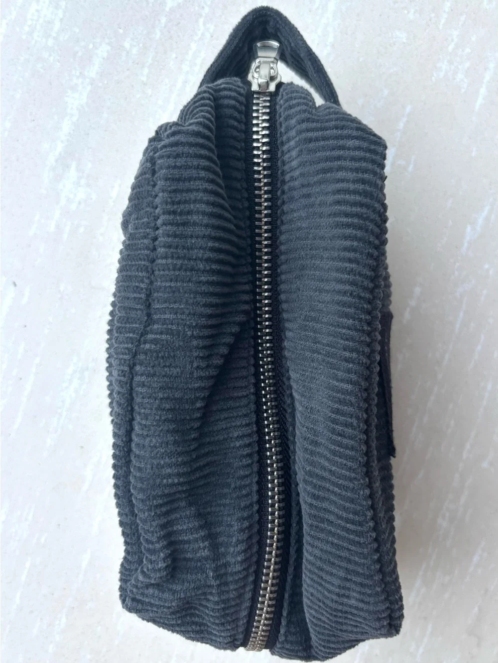Rive droite Pouch